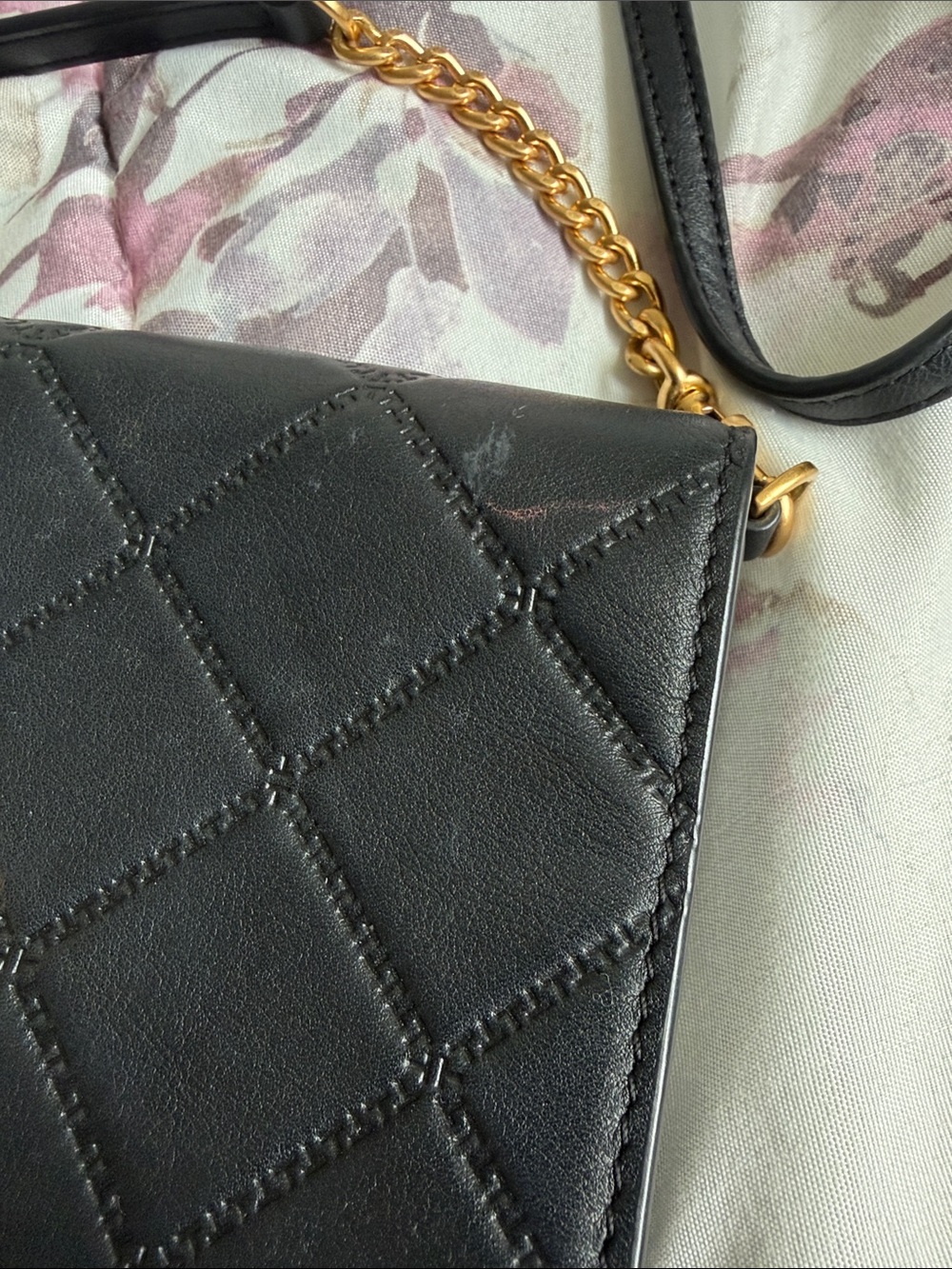 Tory Burch Black Quilted Leather Crossbody with Gold Hardware - Picture 3 of 10